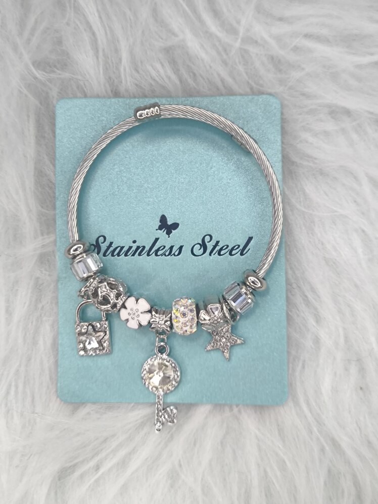 دستبند پاندورا