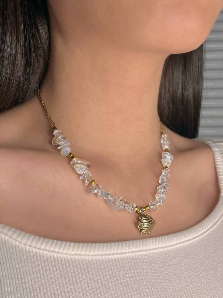 گردنبند زنجیر و سنگ