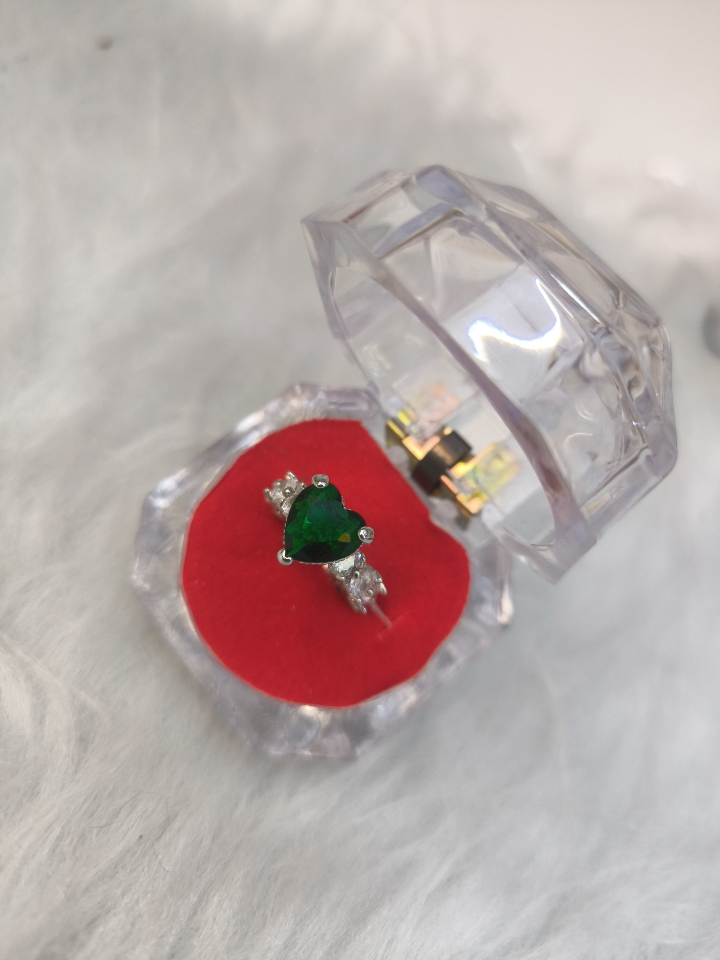  انگشتر جواهری زنانه (فری سایز) 