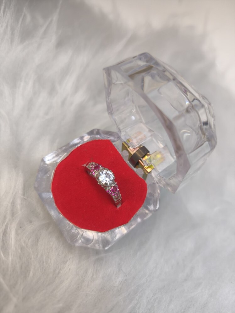 انگشتر جواهری زنانه (فری سایز)