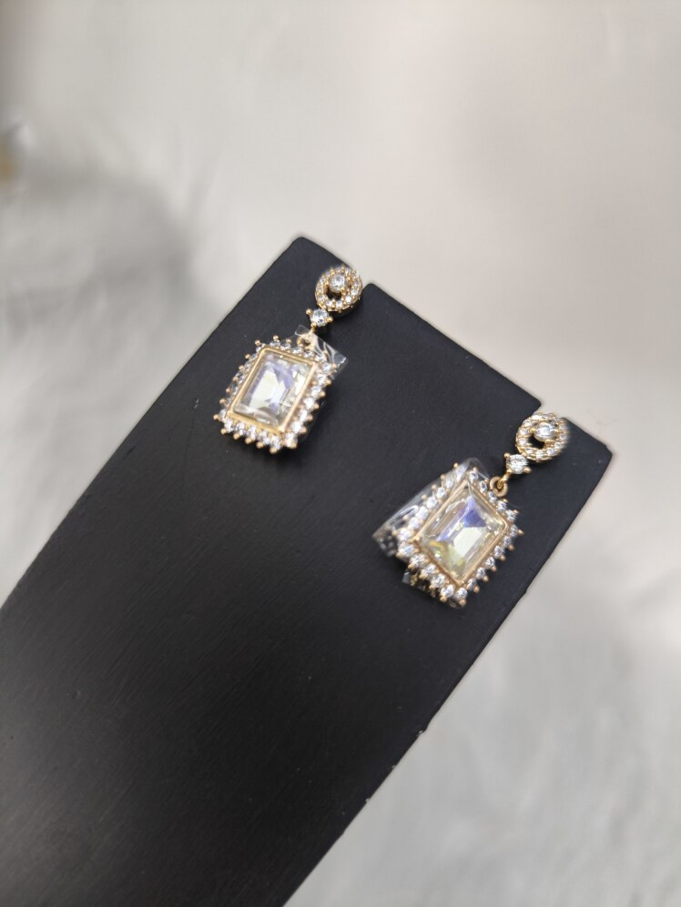 گوشواره ژوپینگ