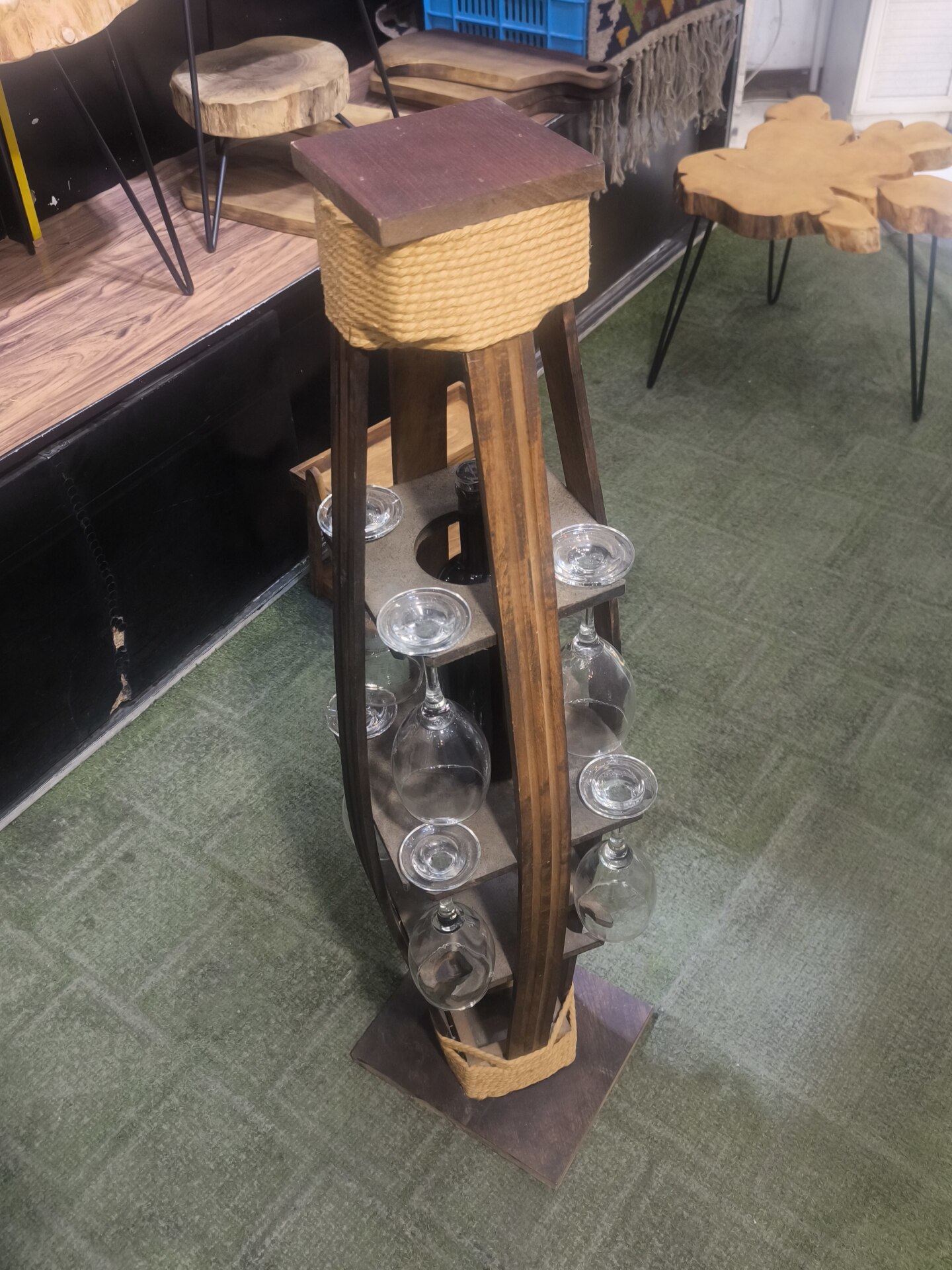  جا شربت خوری چوب گردو(بدون لیوان) کد 51 