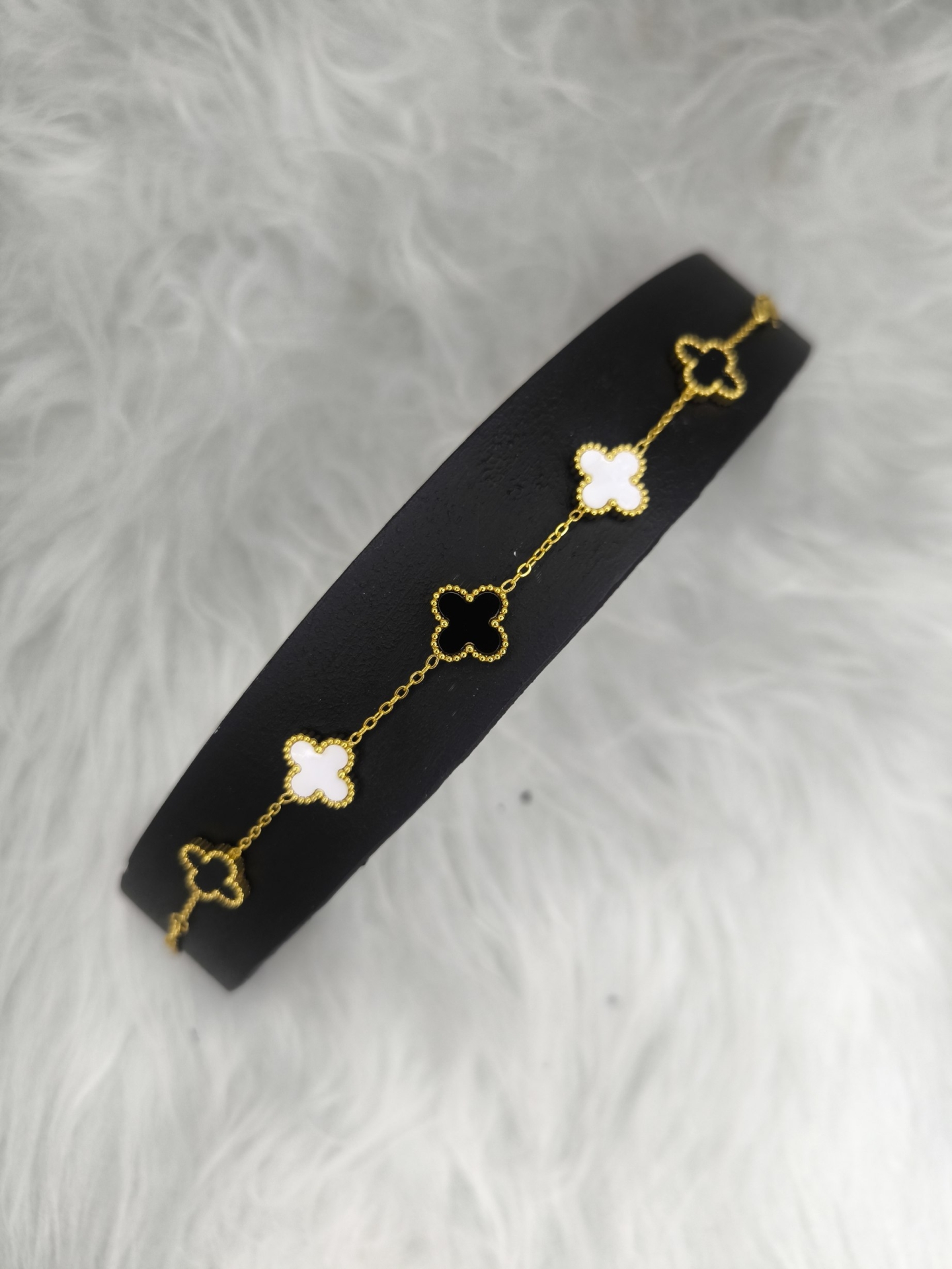  دستبند ونکلیف 