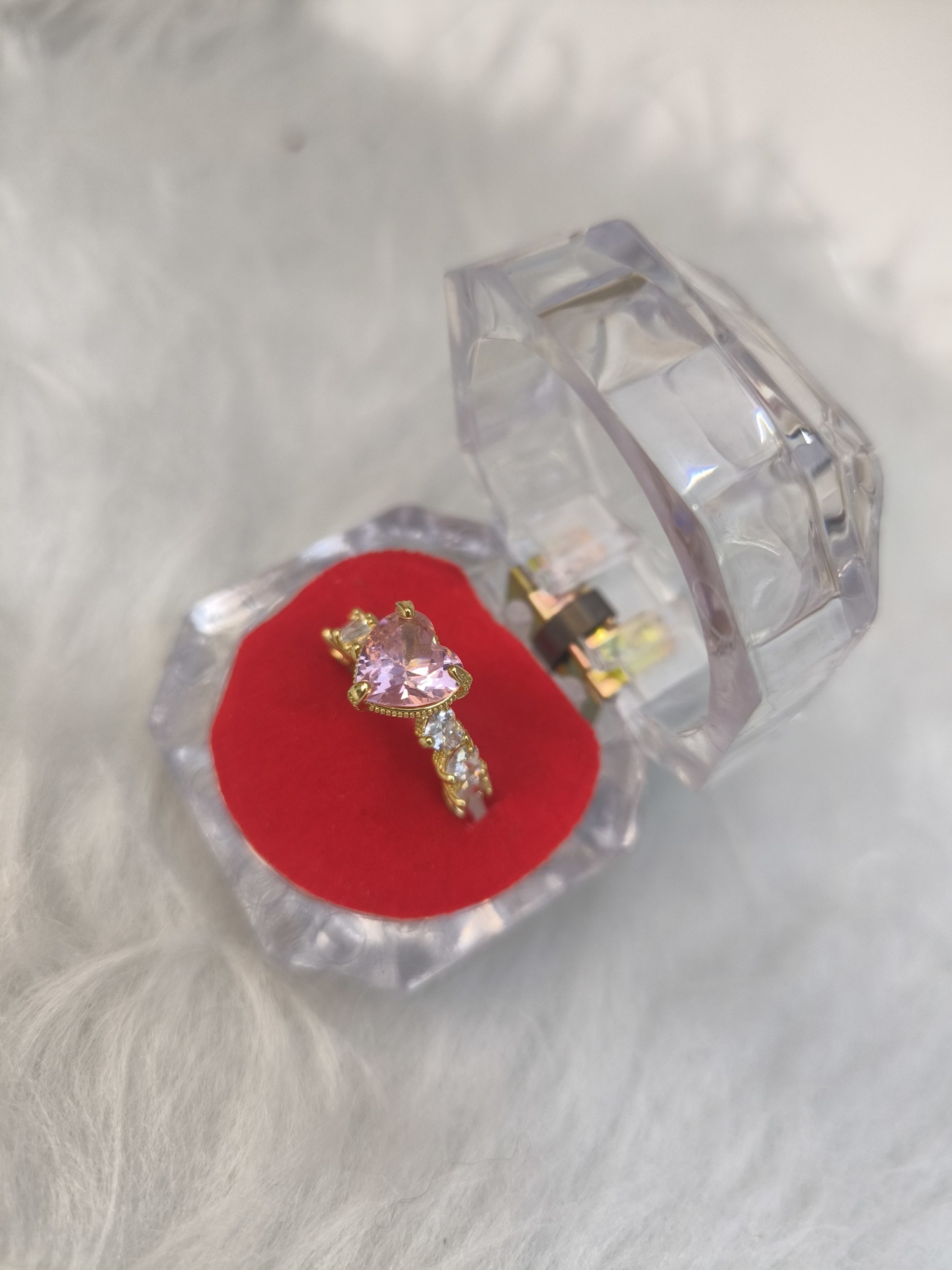  انگشتر جواهری زنانه (فری سایز) 