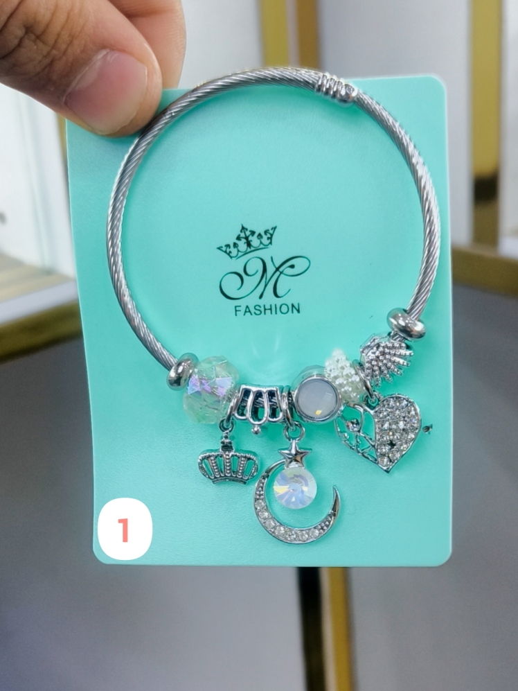 دستبند پاندورا