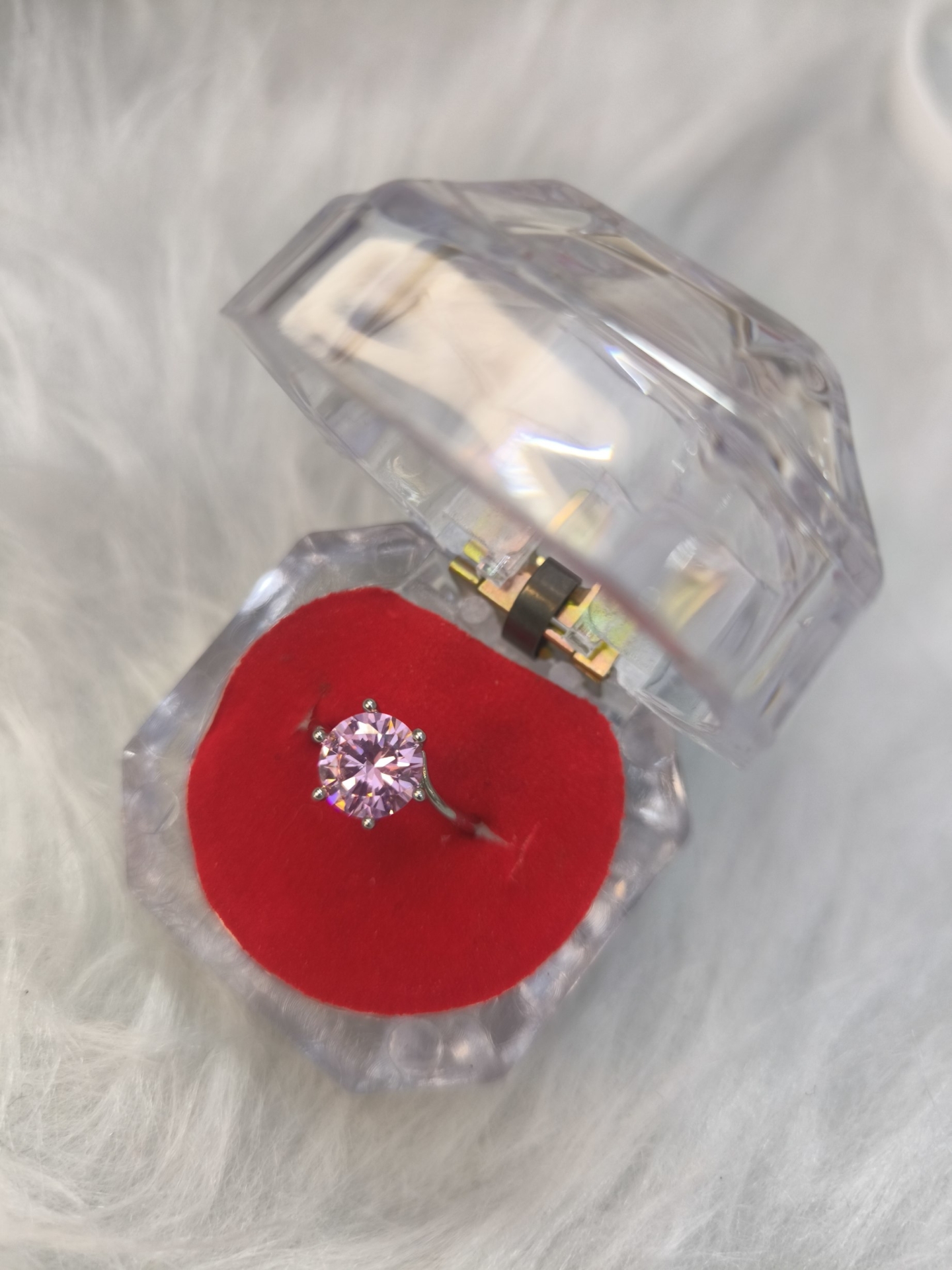  انگشتر جواهری زنانه (فری سایز) 