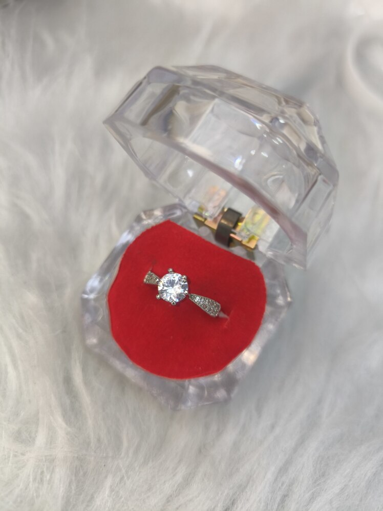 انگشتر جواهری زنانه (فری سایز)