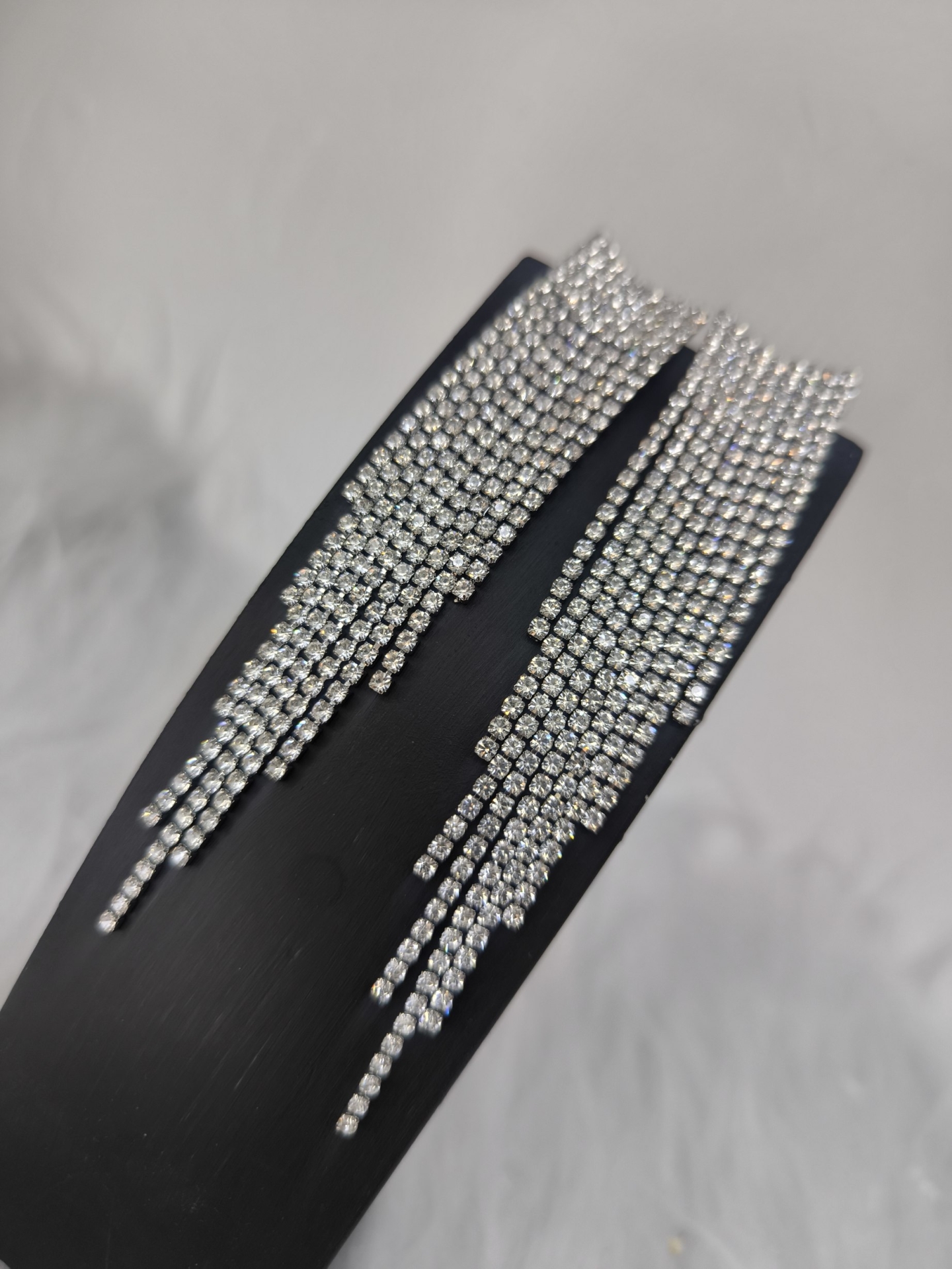  گوشواره جواهری فشن 