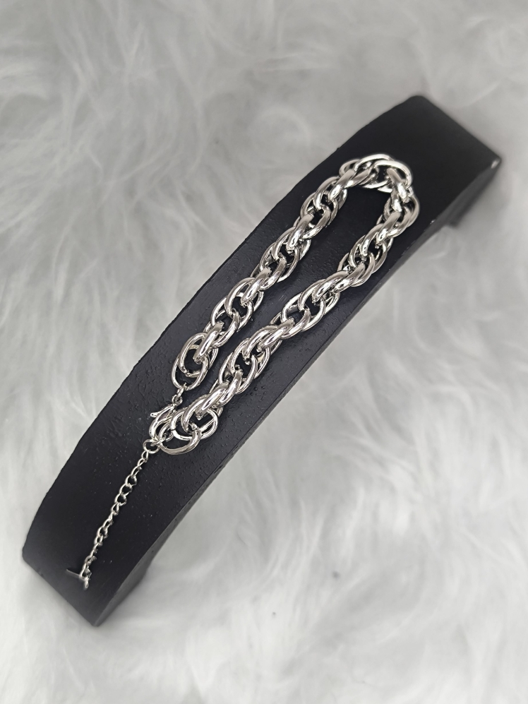 دستبند زنانه