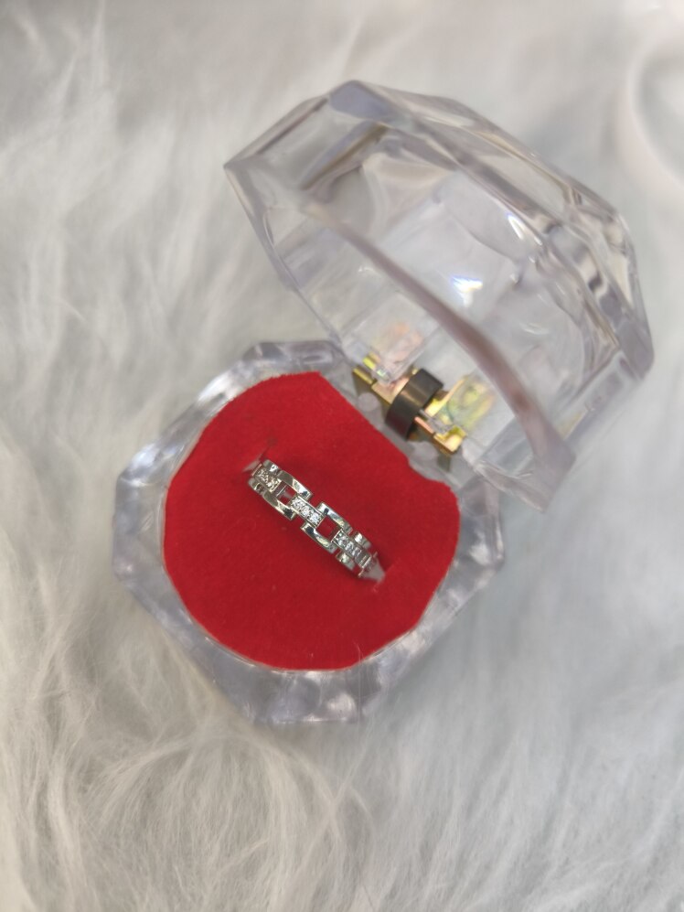 انگشتر جواهری زنانه (فری سایز)