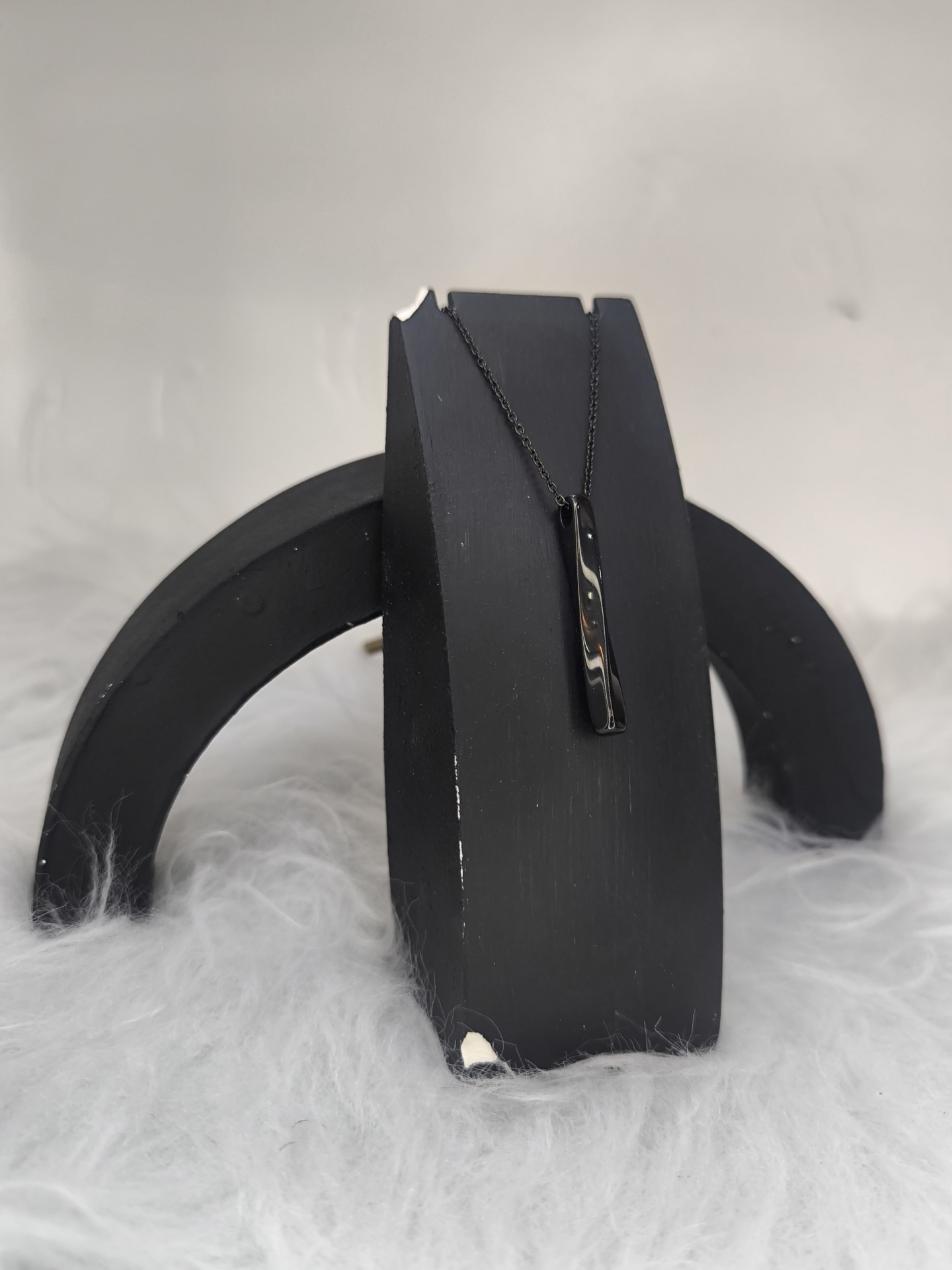  گردنبند طرح مکعب 