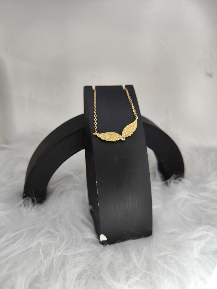 گردنبند جواهری پروانه