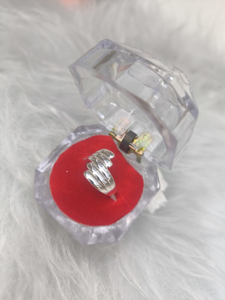 انگشتر آبکاری نقره (فری سایز)