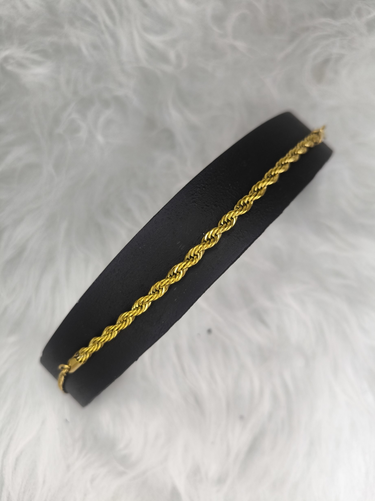  دستبند زنانه 