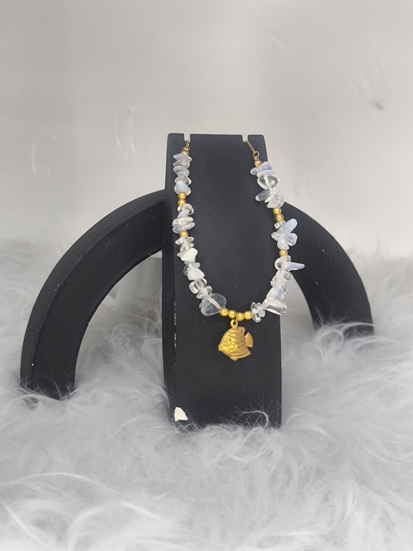  گردنبند سنگ و ماهی 