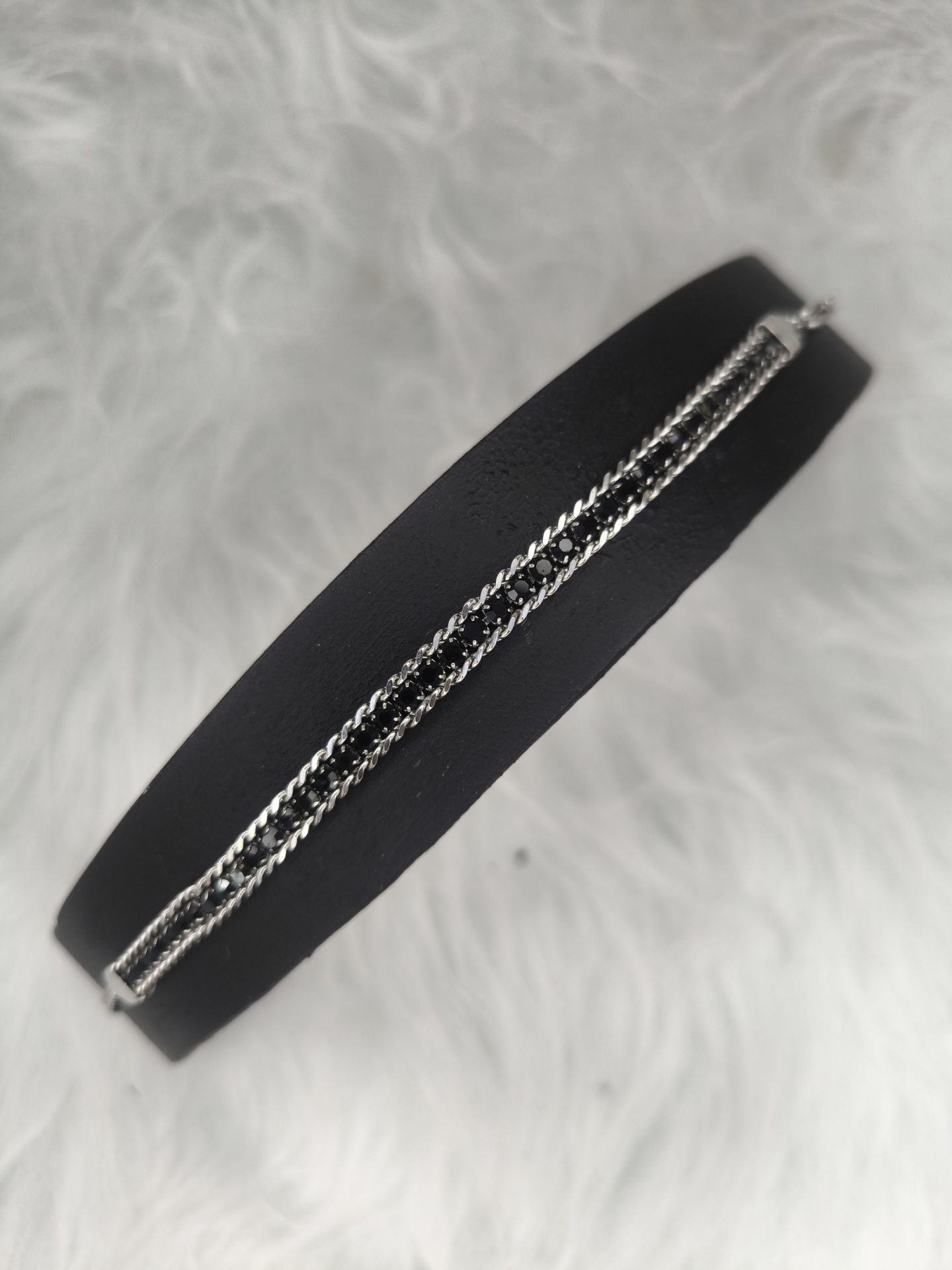  دستبند زنانه 