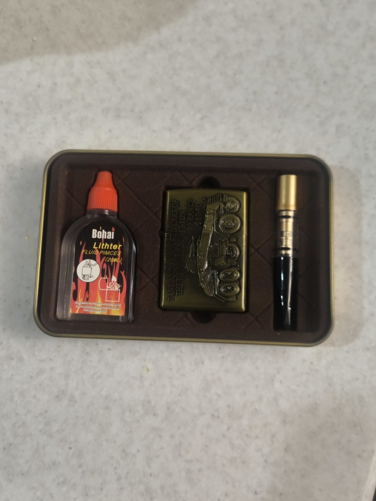 فندک ست سه تایی طرح ماشین (فندک/فیلتر سیگار/بنزین)