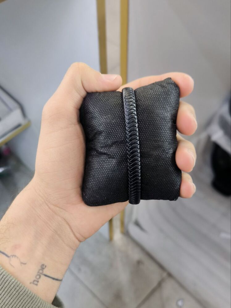 دستبند چرم مردانه