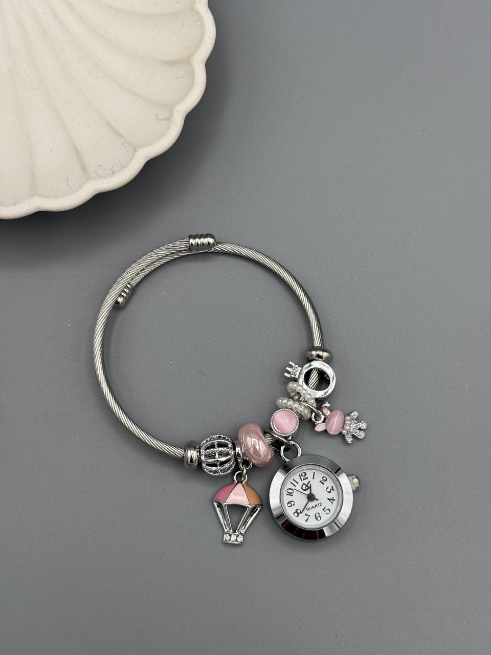  دستبند پاندورا ساعت دار 