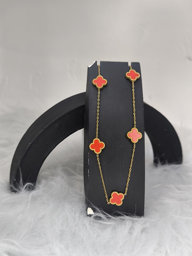 گردنبند ونکلیف قرمز