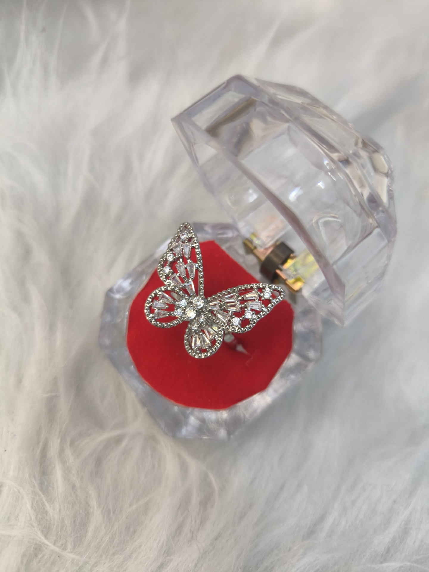  انگشتر جواهری زنانه (فری سایز) 