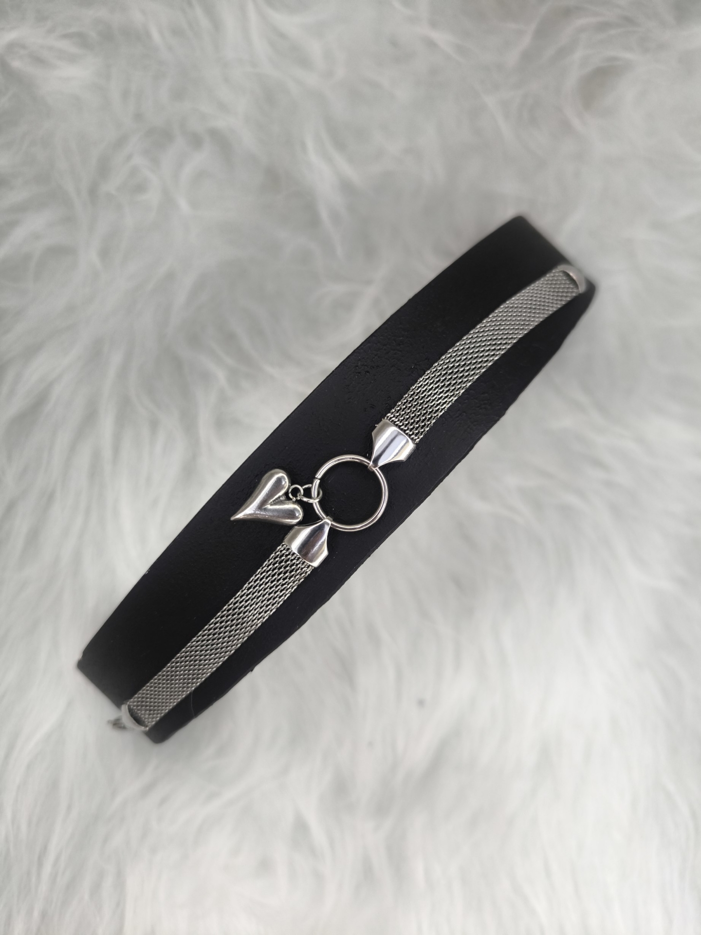  دستبند زنانه استیل طرح قلب 